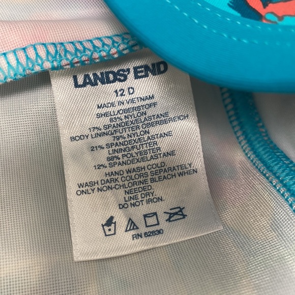 Land’s End Women’s One Piece Bathing Suit - Picture 5 of 8